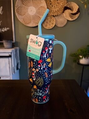 Swig Life 30oz Mega Mug, 30 oz Tumbler in Mushroom Meadow! New!